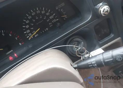 1995 Toyota Tacoma Xtracab z USA, uszkodzony, nr VIN 4TAVN73F1SZ035608